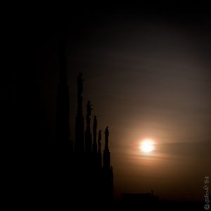 duomo-statue-tramonto
